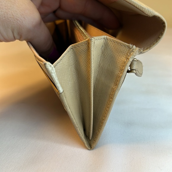 Prada Saffiano Leather Long Wallet Beige w/ Pink Leather Interior Holds phone - Picture 11 of 14